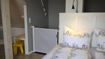 3 habitaciones, cuna de viaje, wifi gratis y ropa de cama