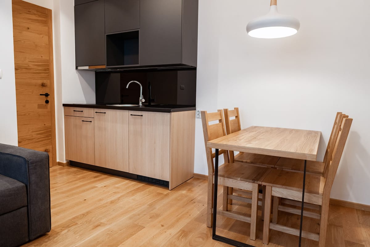 Standaard appartement | 2 slaapkamers, geluiddichte muren, gratis wifi