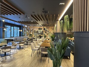 Restaurant - Aparthotel Zlatni Javor (East Sarajevo)