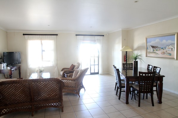 Luxury Apartment | Living area