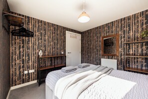 3 Schlafzimmer, Bügeleisen/Bügelbrett, WLAN, Bettwäsche