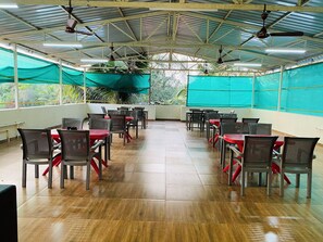 Beach/ocean view - Durva Palace (Alibag)