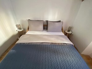 3 Schlafzimmer, Bügeleisen/Bügelbrett, WLAN, Bettwäsche