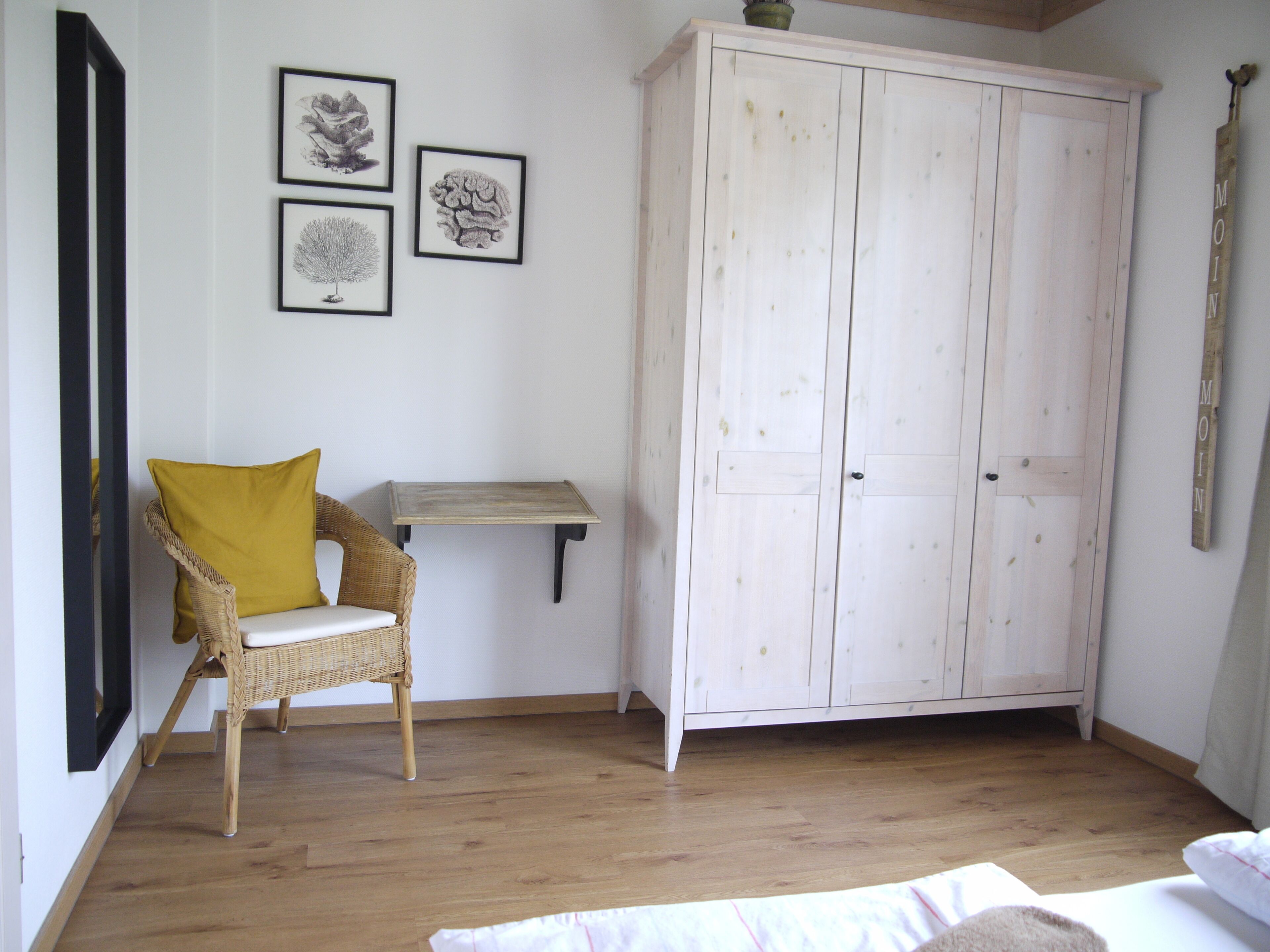 3 多间卧室、旅行婴儿床、免费 WiFi、床单