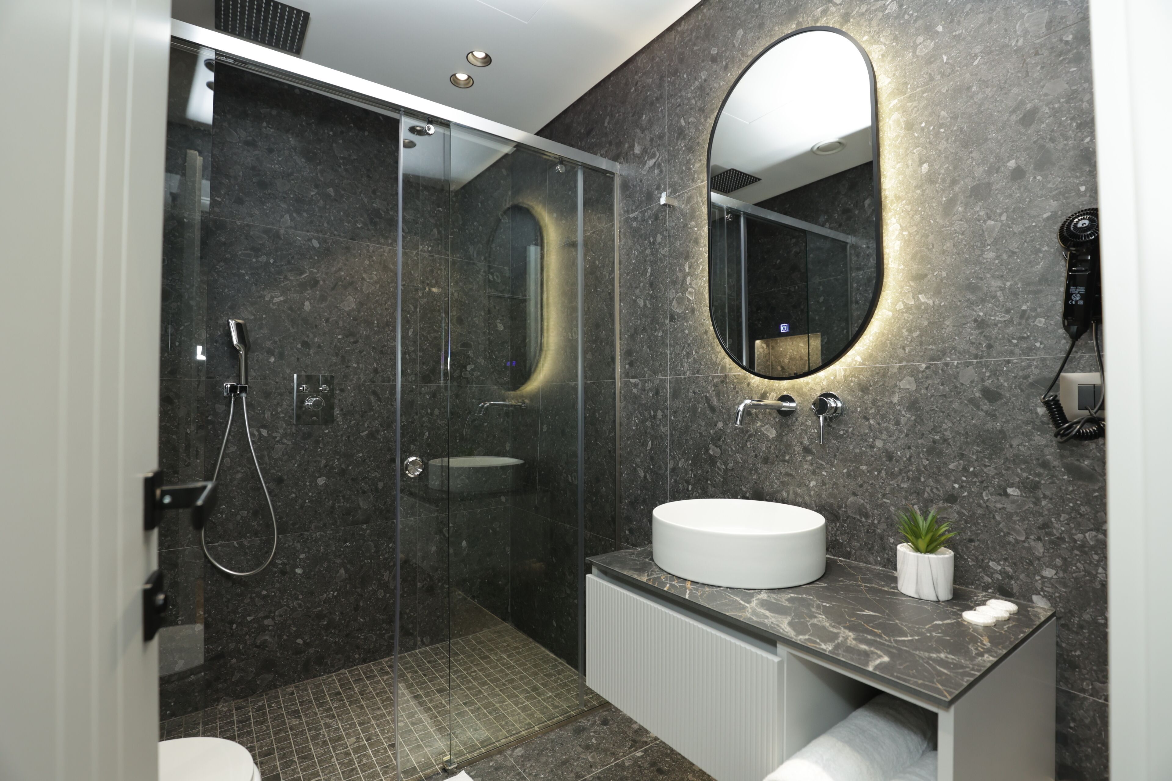 Photo - Gremmy Boutique Hotel