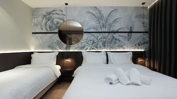 Deluxe Triple Room | Soundproofing, free WiFi, bed sheets