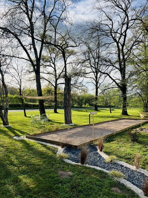 Superior Double Room | View from room - Motel Les Broussailles (Mesves-sur-Loire)