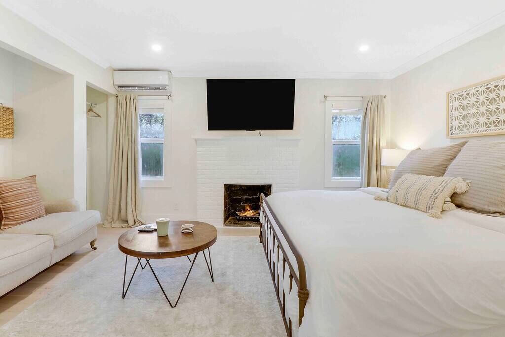 1 多间卧室、熨斗/熨衣板、WiFi、床单