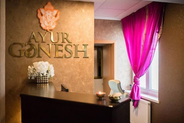 Deep-tissue massages, Thai massages, massages