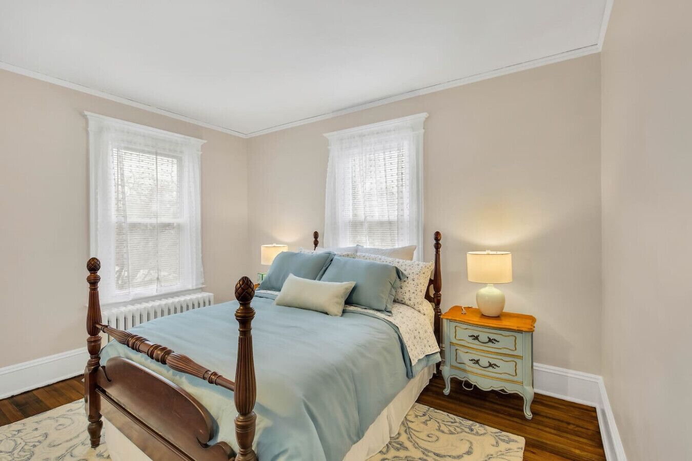 2 bedrooms, iron/ironing board, travel cot, free WiFi