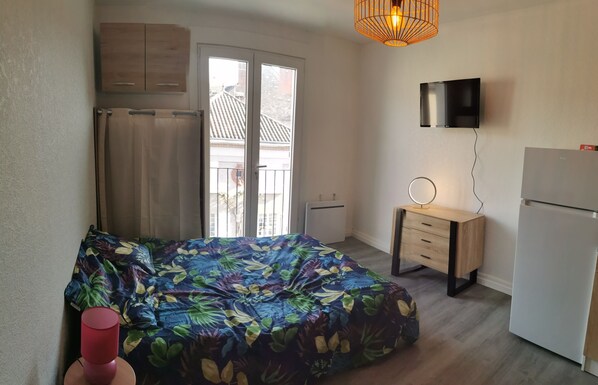 1 Schlafzimmer, Bügeleisen/Bügelbrett, kostenloses WLAN, Bettwäsche