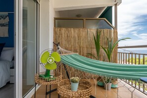 Luxury Apartment | Terrace/patio