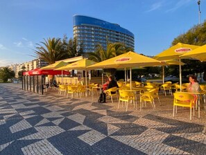 Servei de restauració a l'aire lliure