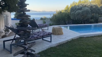 Piscine extérieure