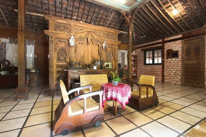 歐奧馬巴圖蘭清真飯店  