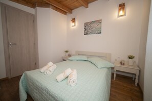 2 sovrum, strykjärn/strykbräda, resesäng och wi-fi