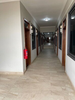 Interior - Nice Rooms Free Wi-Fi & Parking (Oyibi)