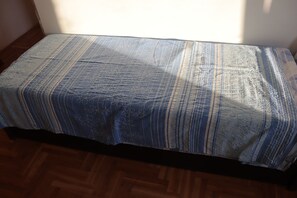 2 bedrooms, WiFi, bed sheets - Belgrade Danube Holiday Cottages (Beograd)