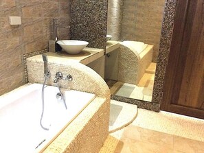 Bidet, toallas