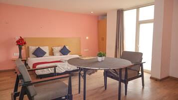 Suite Room | Soundproofing, free WiFi