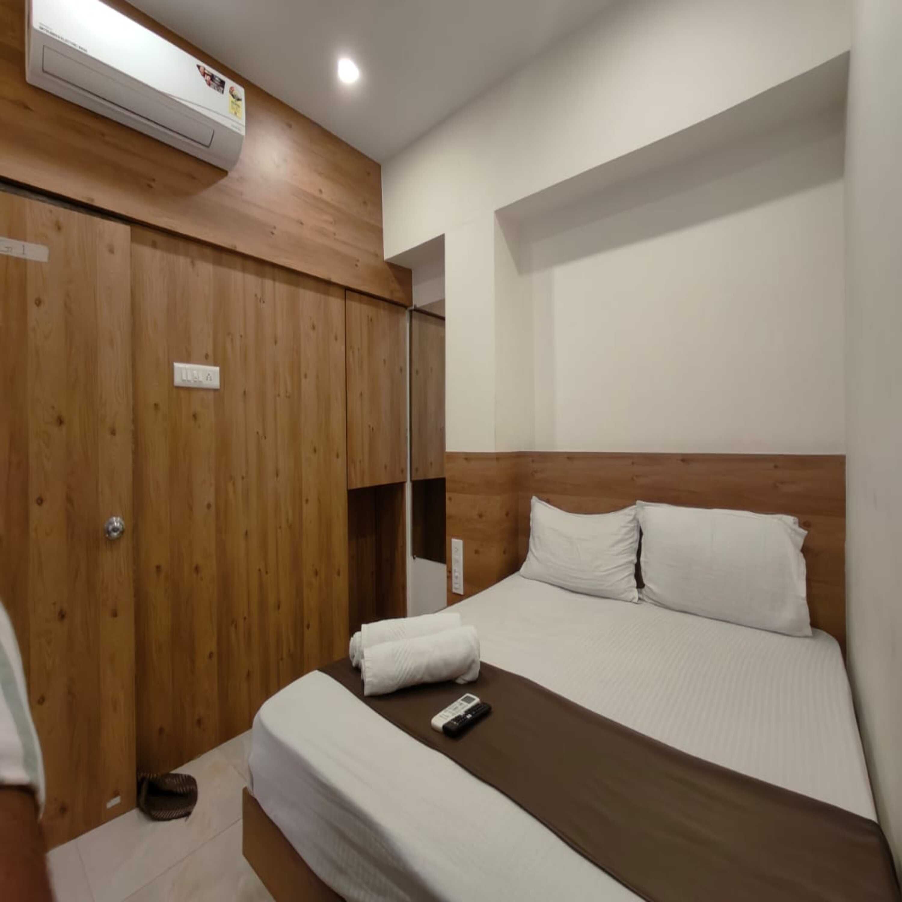 Standard Room | 1 bedroom, desk, laptop workspace, free WiFi