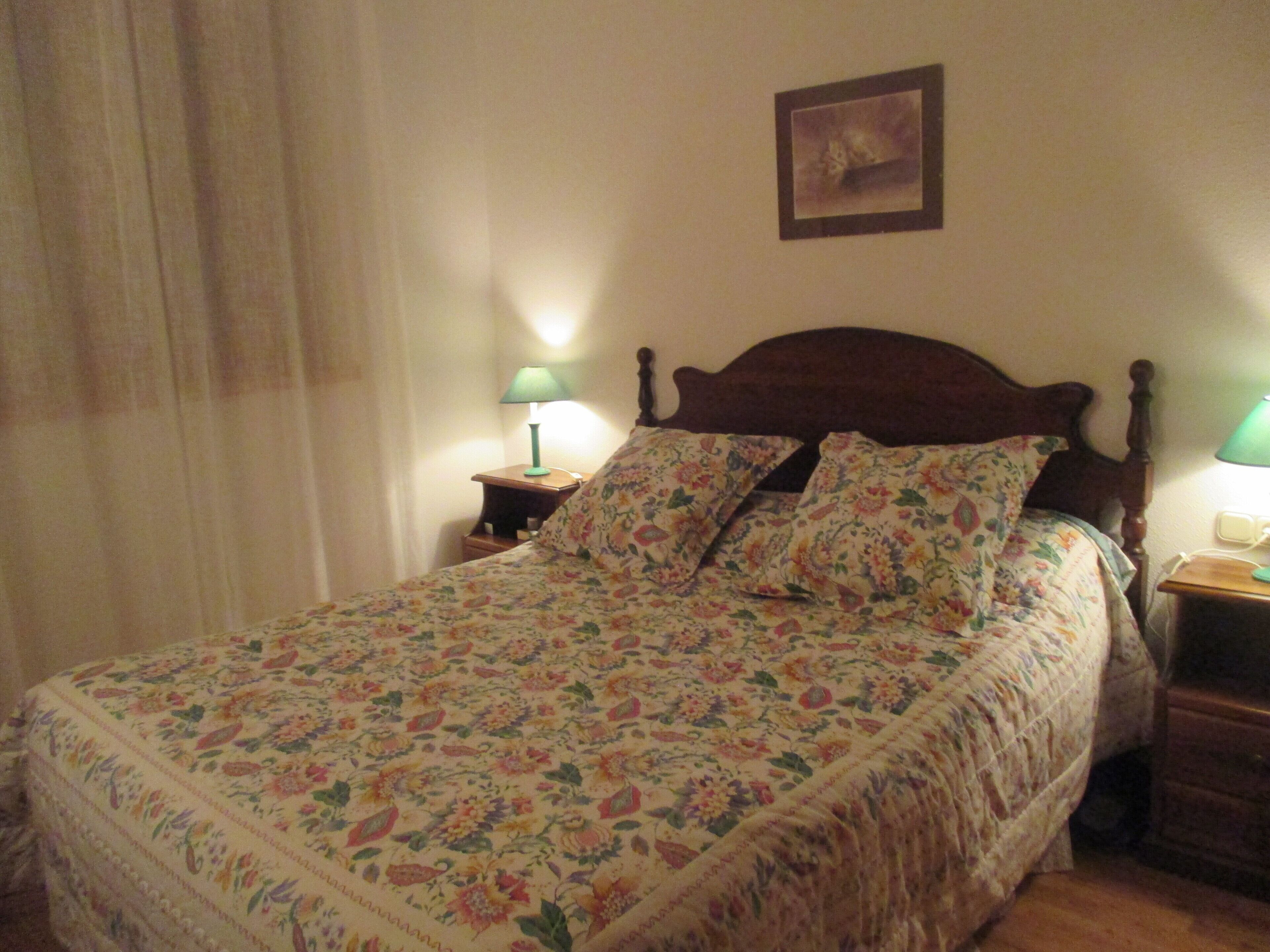 3 bedrooms, iron/ironing board