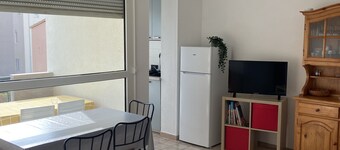 Appartement Lumineux et Chaleureux à 50 Mètres de la Plage !