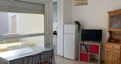 Appartement Lumineux et Chaleureux Ă 50 MĂštres de la Plage !