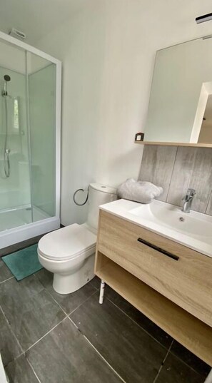 Bathroom - Peaceful cocooning cottage (Cherbourg-en-Cotentin)