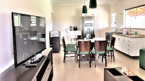 Full-sized fridge, microwave, oven, espresso maker