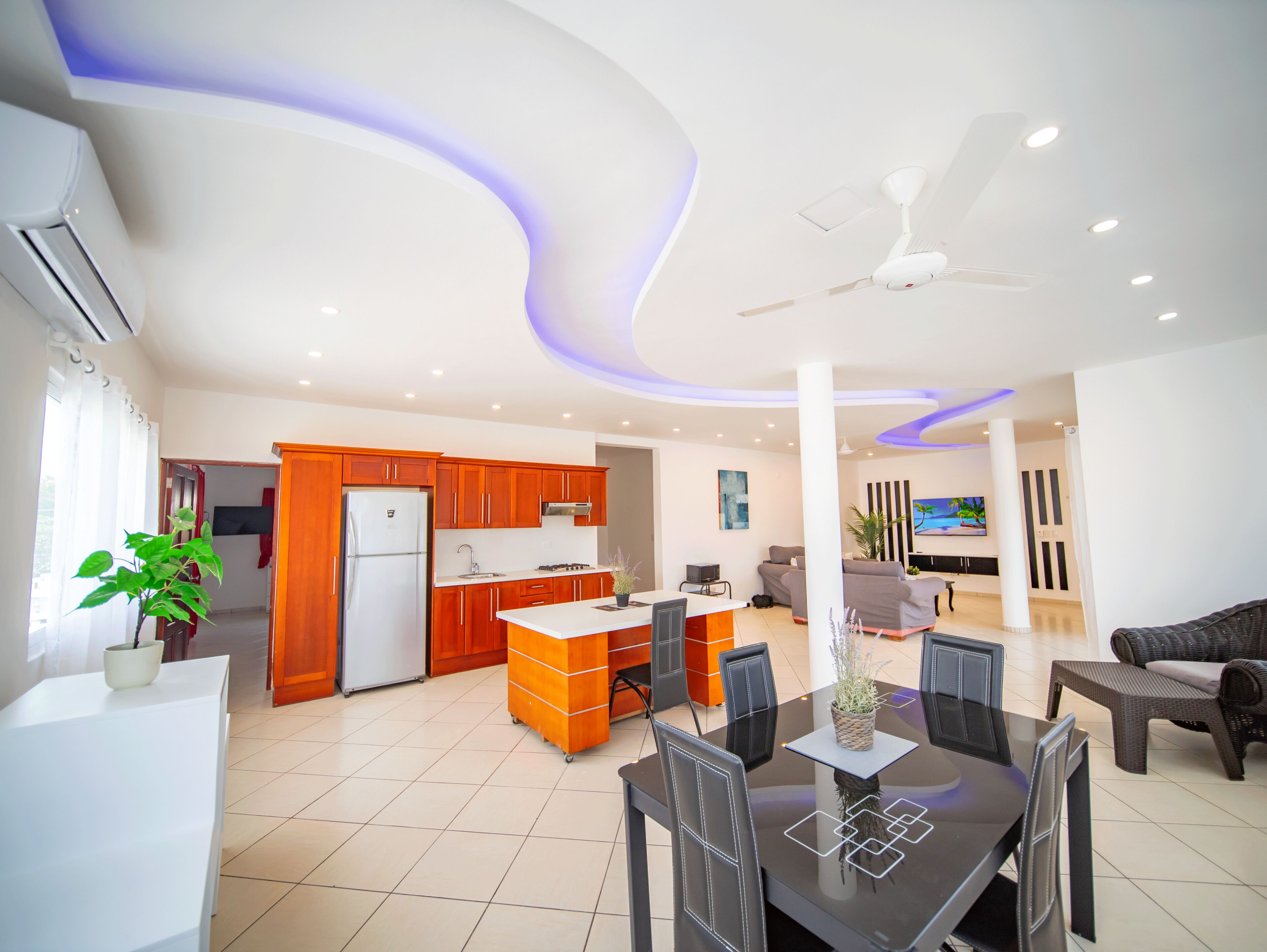 Appartement, 2 chambres, balcon, vue ville | Salle de séjour