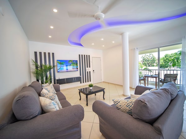 Living room - 2BR Luxury Apartment in Heart Of Nightlife Area! (Sosúa)