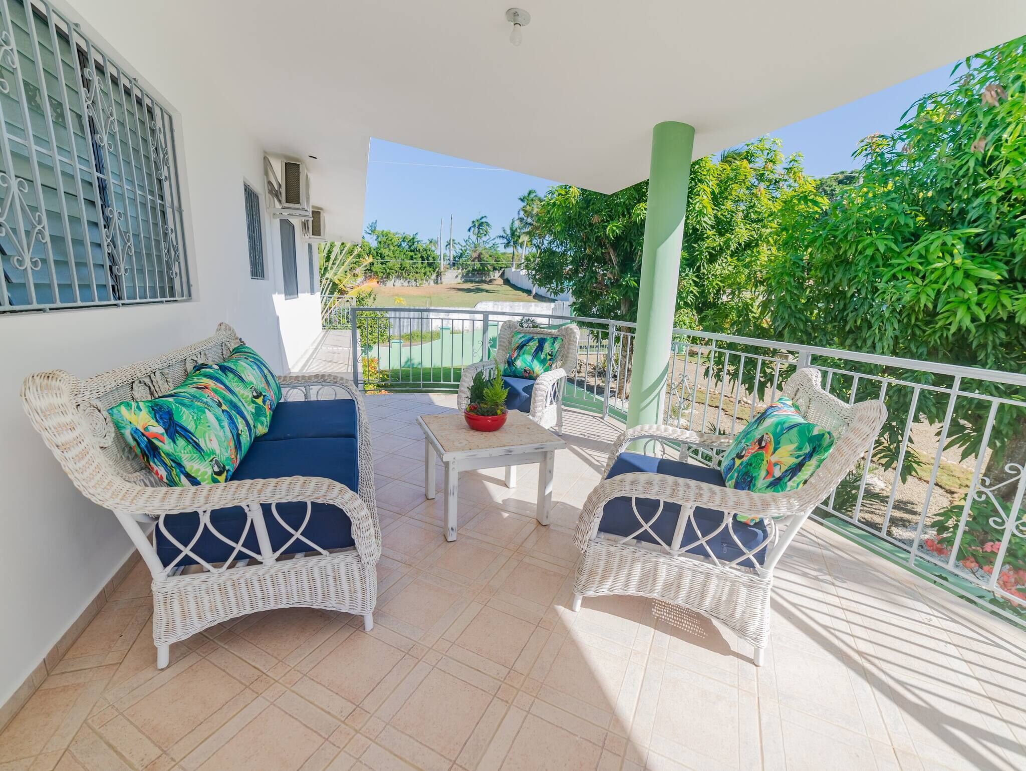 Appartement, plusieurs chambres, piscine privée, vue jardin | Terrasse/Patio