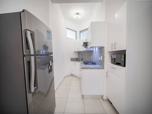 Apartemen, 1 kamar tidur, pemandangan kota | Dapur pribadi