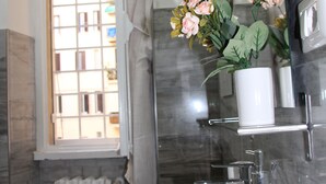 Ảnh chưa phân loại, 4 trong số 51 ảnh, nút