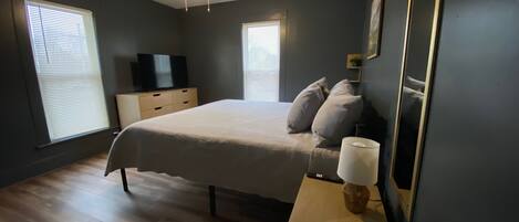 2 makuuhuonetta, ilmainen Wi-Fi, vuodevaatteet