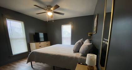 A great stay, close to Spire, GOTL, & Wineries....King Bed!