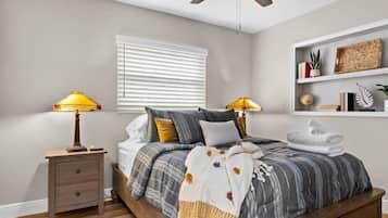 3 habitaciones, tabla de planchar con plancha, wifi y ropa de cama