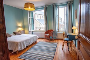 4 habitaciones, wifi y ropa de cama 