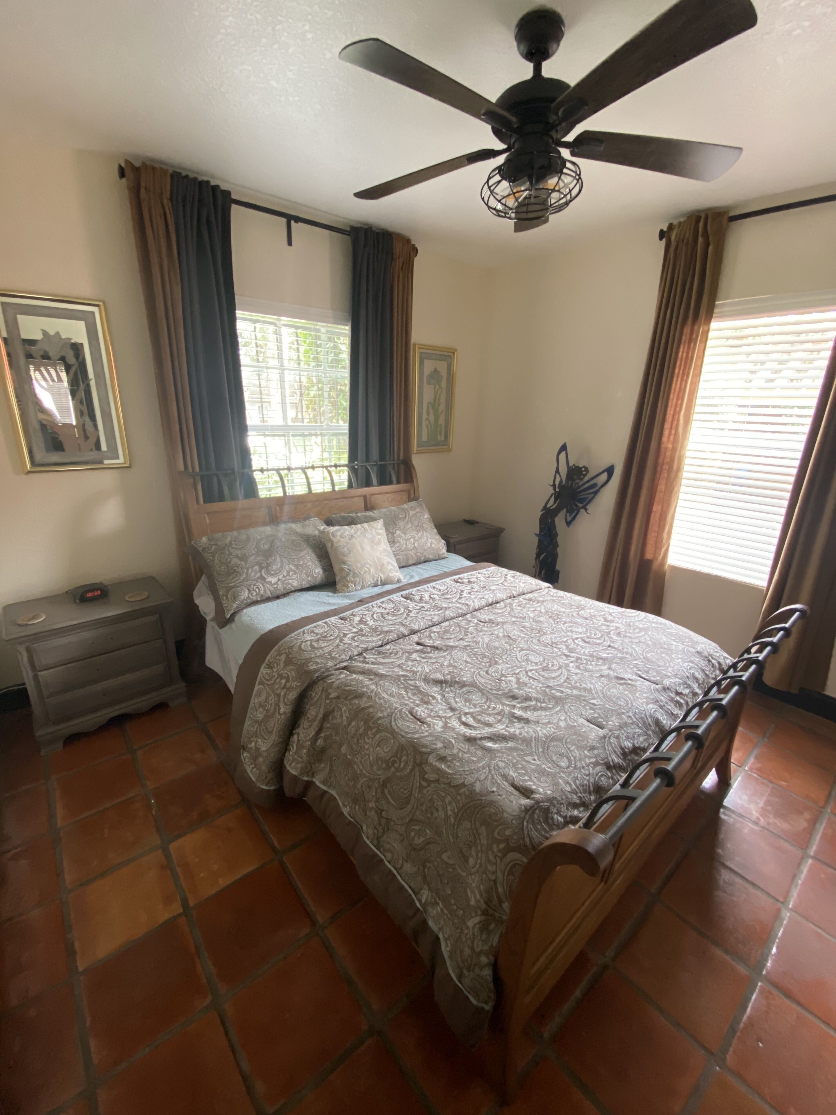 Tampa's Clothing Optional Guesthouse