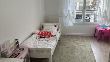 2 quartos, Wi-Fi de cortesia, roupa de cama