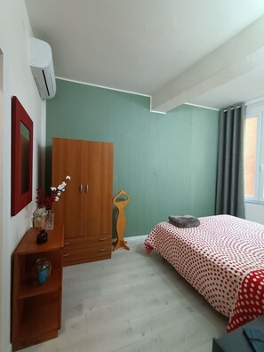 1 chambre, Wi-Fi, draps fournis