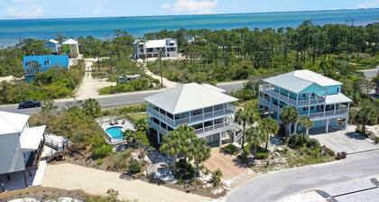 5BR w/ Pool, Beachview, Pet Friendly, Desirable Seagrass Community! Cape Dreamin