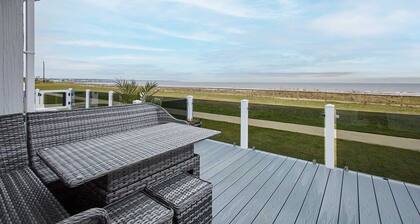 Host & Stay | Sea View Road