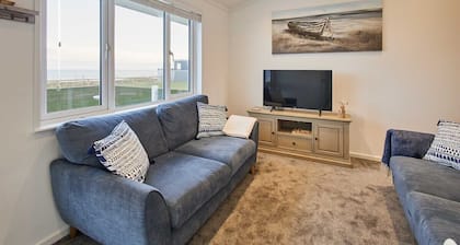 Host & Stay | Sea View Road