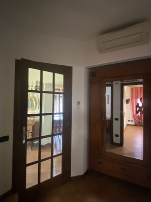 Interior - "COTTAGE ULIVO"
Codice Identificativo: 046017LTN2254 (Lucca)