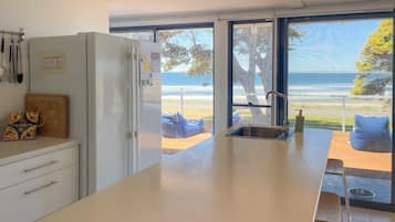 Microwave, oven, dishwasher, toaster