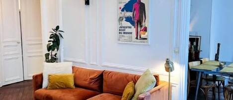 مدفأة، كُتُب