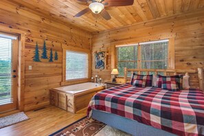 3 soverom, strykejern/-brett, wi-fi (inkludert) og sengetøy