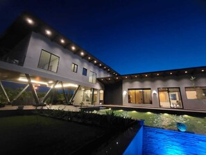 Pool - Shaw Estate_Cottage151A (Noida)